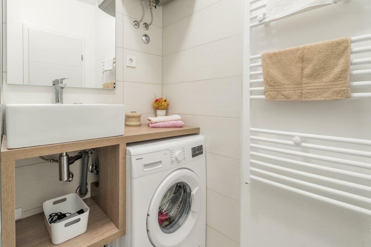 Apartament Fm *